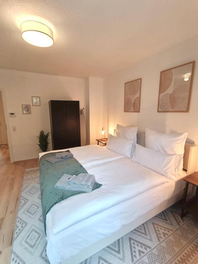 Bright And Central With 2 Beds Incl Workspace Leilighet Bochum Eksteriør bilde